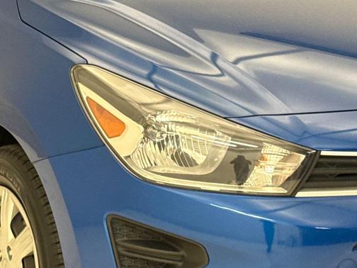 2022 Kia Rio S