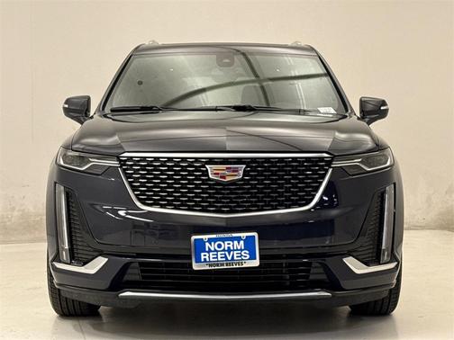 2025 Cadillac XT6 Premium Luxury FWD