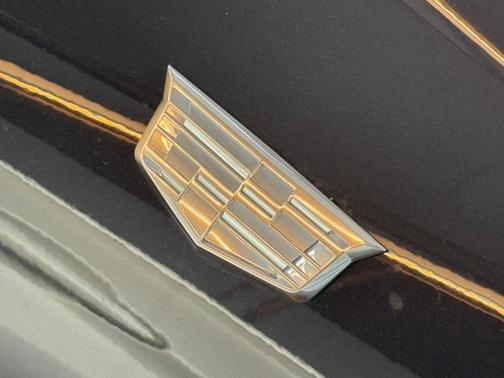 2025 Cadillac XT6 Premium Luxury FWD