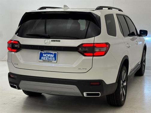 2025 Honda Pilot Elite