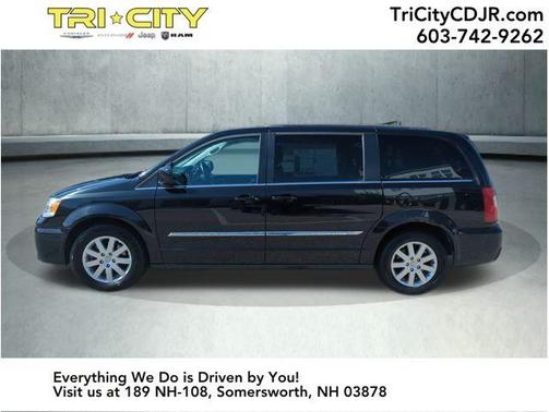 2015 Chrysler Town & Country Touring