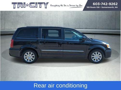 2015 Chrysler Town & Country Touring
