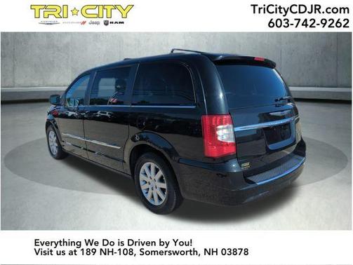 2015 Chrysler Town & Country Touring