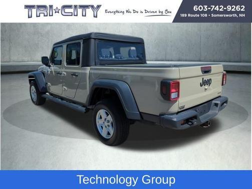 2020 Jeep Gladiator Sport