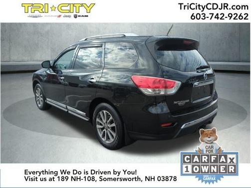 2015 Nissan Pathfinder SL