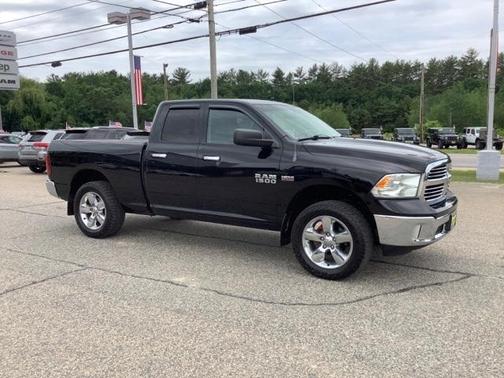 Photo 4 of 39 of 2013 RAM 1500 Big Horn