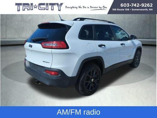 2016 Jeep Cherokee Sport