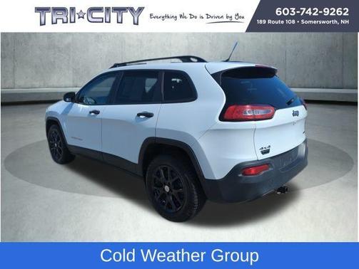 2016 Jeep Cherokee Sport
