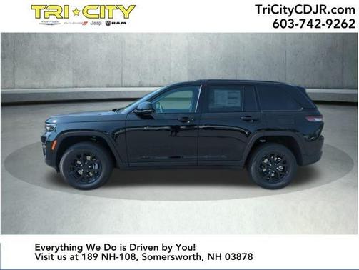 2025 Jeep Grand Cherokee Laredo