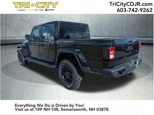 2025 Jeep Gladiator Sport