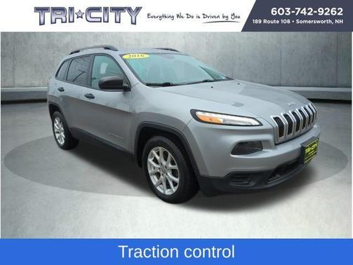 2016 Jeep Cherokee Sport
