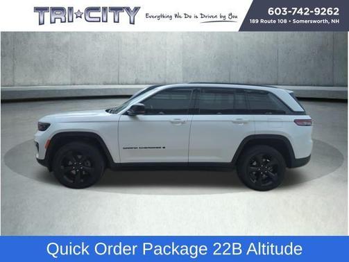 2022 Jeep Grand Cherokee Altitude