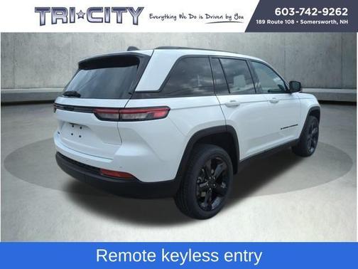 2025 Jeep Grand Cherokee Laredo