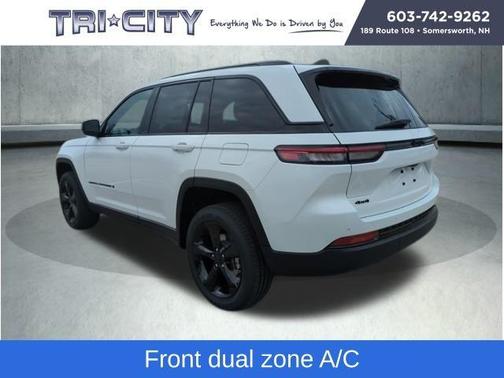 2025 Jeep Grand Cherokee Laredo