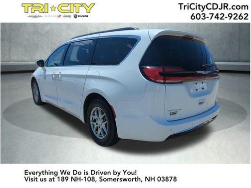 2022 Chrysler Pacifica Touring