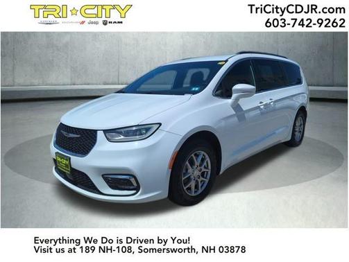 2022 Chrysler Pacifica Touring