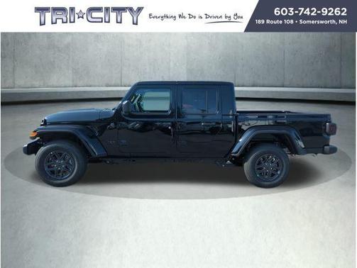2025 Jeep Gladiator Sport