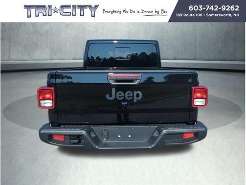 2025 Jeep Gladiator Sport