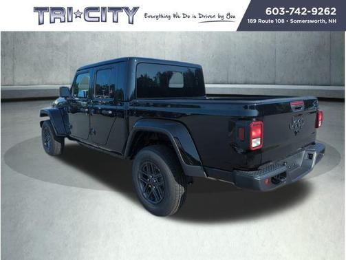2025 Jeep Gladiator Sport
