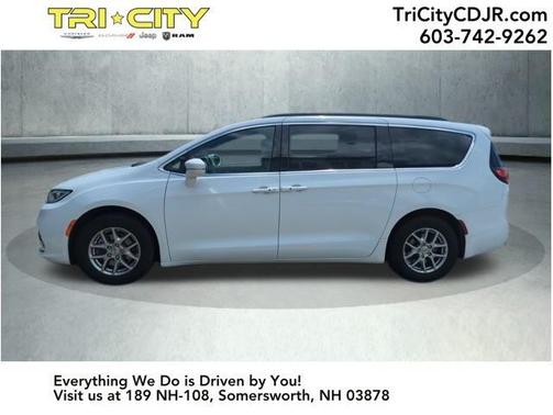 2022 Chrysler Pacifica Touring