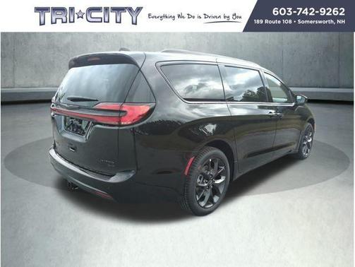 2026 Chrysler Pacifica Limited