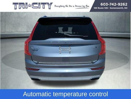 2017 Volvo XC90 T6 Momentum