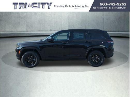 2025 Jeep Grand Cherokee Laredo