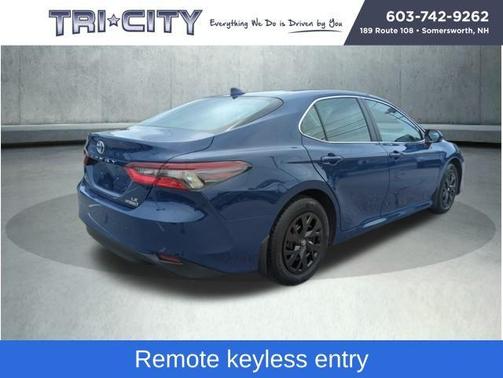 2024 Toyota Camry Hybrid LE
