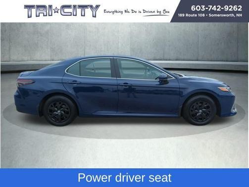2024 Toyota Camry Hybrid LE