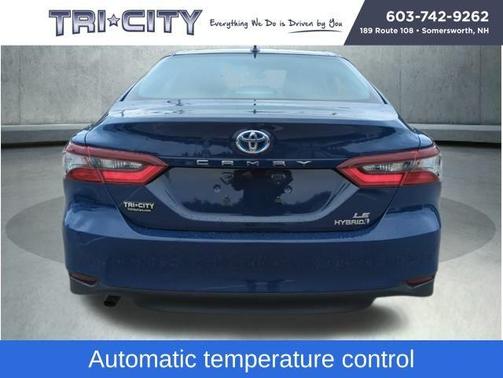 2024 Toyota Camry Hybrid LE