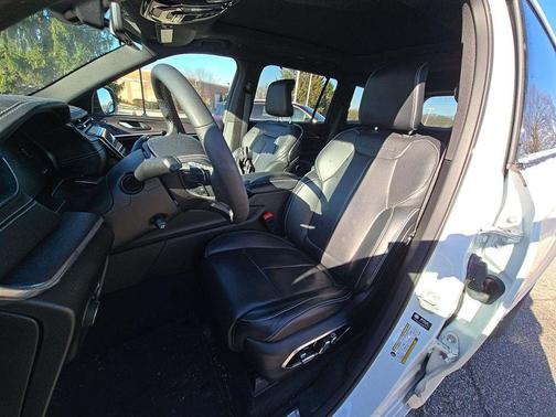 2025 Jeep Grand Cherokee L Overland