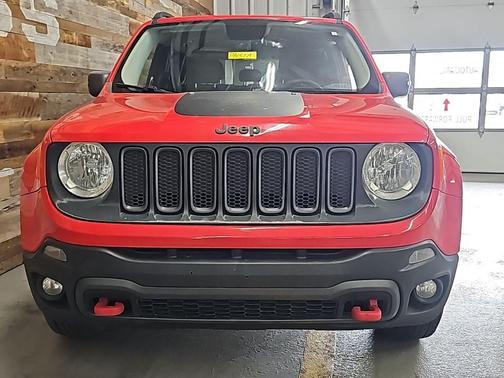 2017 Jeep Renegade Trailhawk