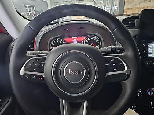 2017 Jeep Renegade Trailhawk