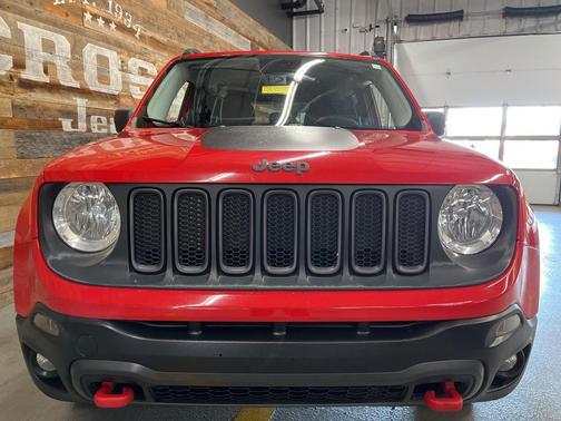 2017 Jeep Renegade Trailhawk