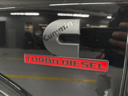 2024 RAM 2500 Limited Crew Cab 4x4 6'4' Box