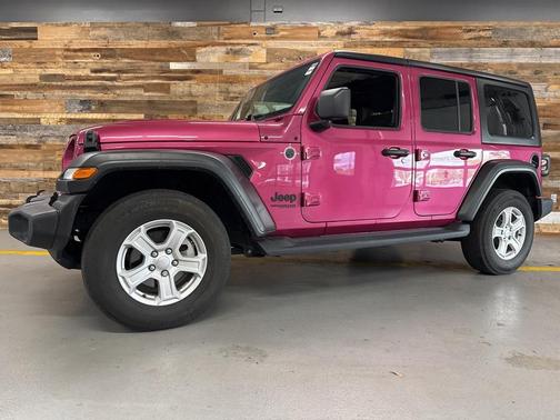 2022 Jeep Wrangler Unlimited Sport