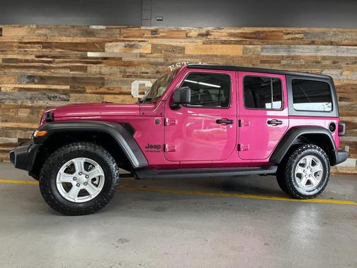 2022 Jeep Wrangler Unlimited Sport