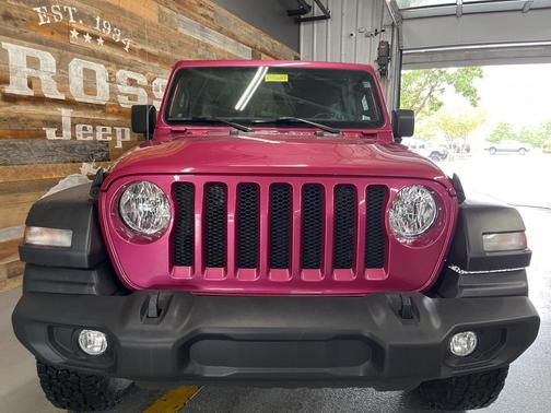 2022 Jeep Wrangler Unlimited Sport