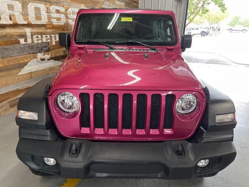 2022 Jeep Wrangler Unlimited Sport