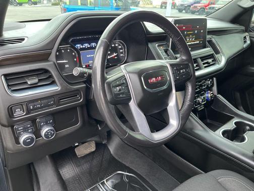 2021 GMC Yukon XL SLE