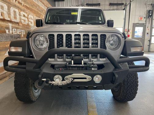 2020 Jeep Gladiator Sport S
