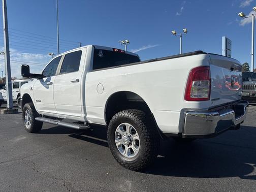 2022 RAM 2500 Big Horn Crew Cab 4x4 6'4' Box