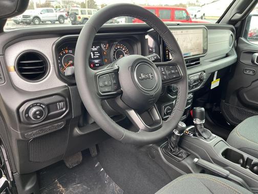 2026 Jeep Gladiator Sport S