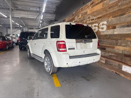 2010 Ford Escape Limited