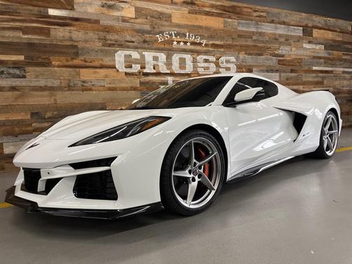 2025 Chevrolet Corvette E-Ray RWD Coupe 3LZ