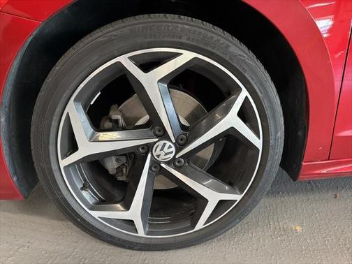 2020 Volkswagen Passat 2.0T R-Line