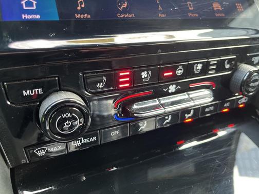 2022 Jeep Grand Cherokee 4xe Trailhawk