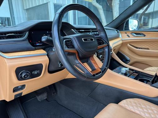 2021 Jeep Grand Cherokee L Summit Reserve