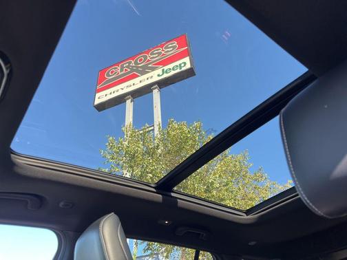 2023 Jeep Grand Cherokee 4xe Overland