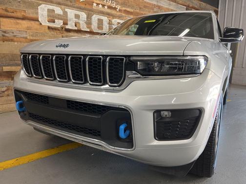 2023 Jeep Grand Cherokee 4xe Overland